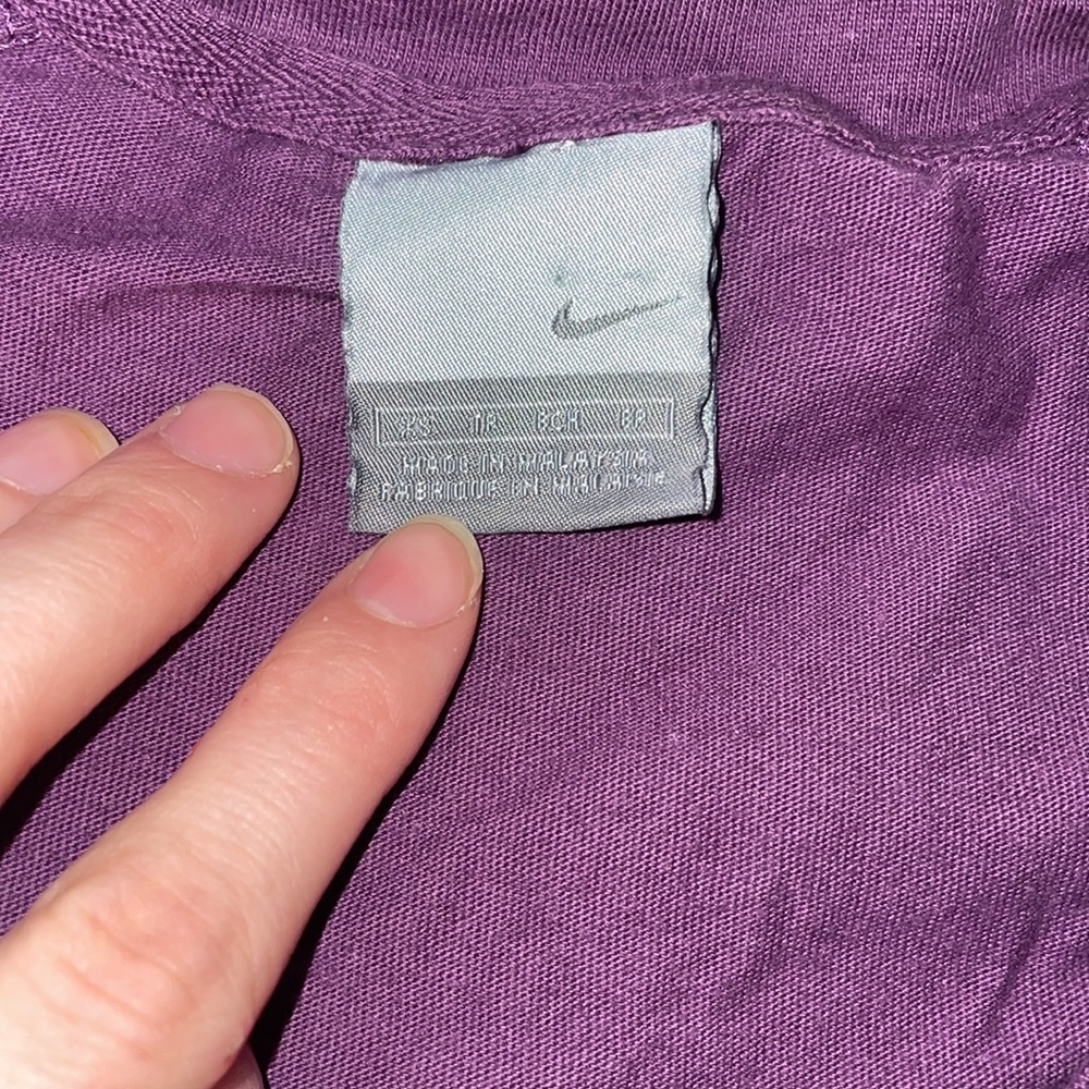 Nike - Picture 2 of 2
